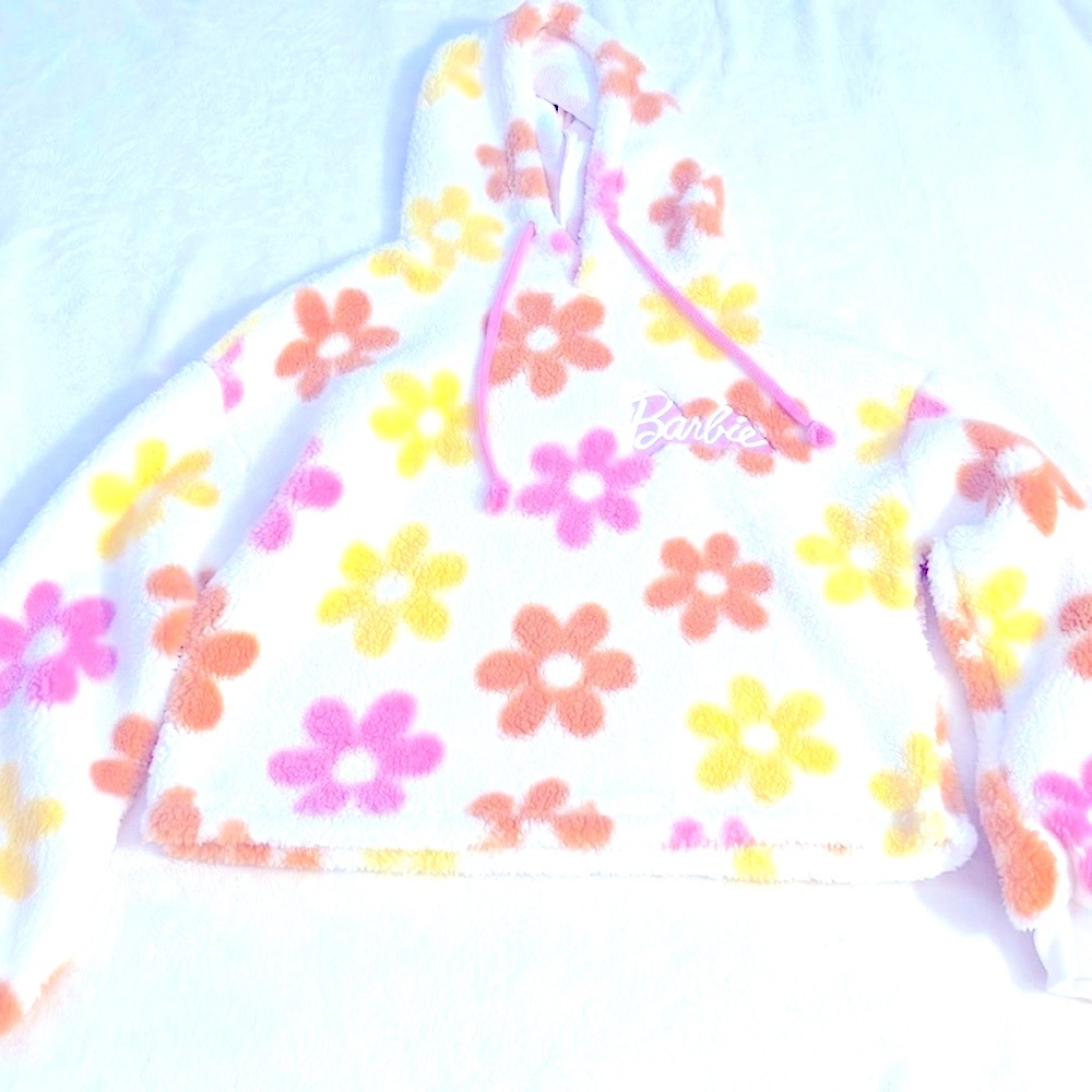 Barbie Sweatshirt flowers cropped New with tags Small S floral